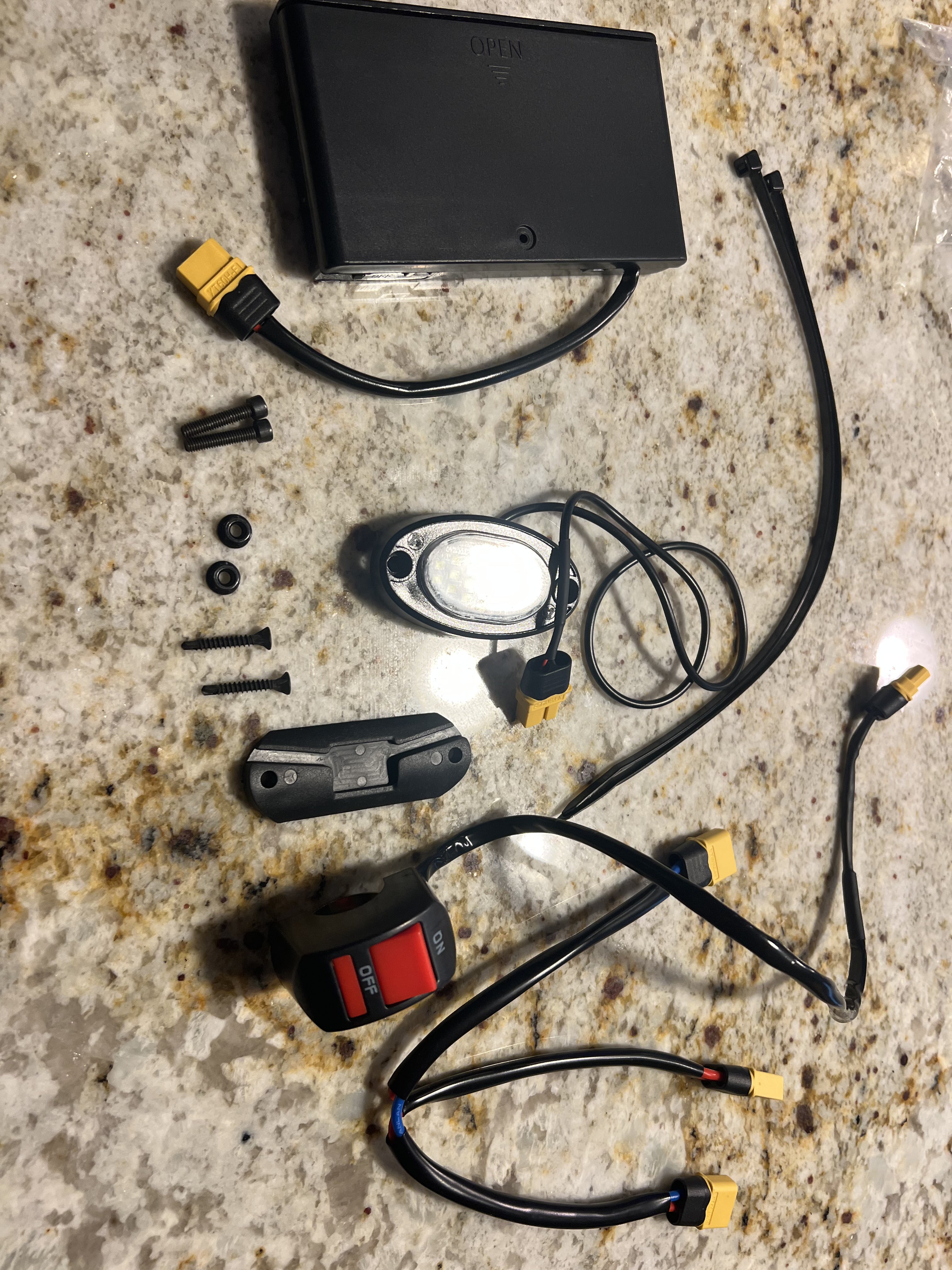 Battery Powered Rocklight Entry